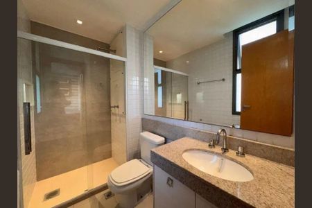 Apartamento à venda com 233m², 3 quartos e 3 vagas