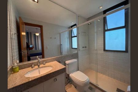 Apartamento à venda com 233m², 3 quartos e 3 vagas