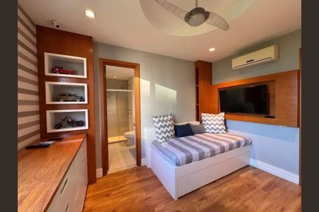 Apartamento à venda com 233m², 3 quartos e 3 vagas