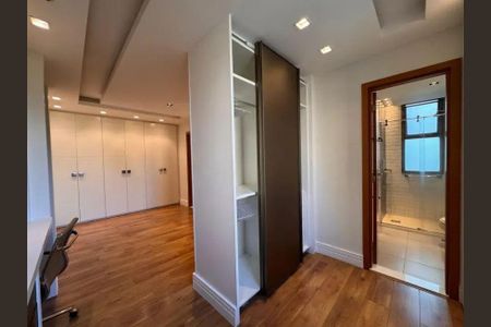 Apartamento à venda com 233m², 3 quartos e 3 vagas