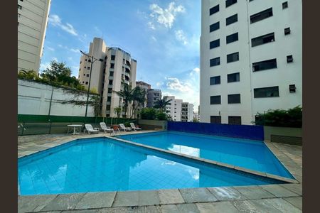 Apartamento à venda com 290m², 4 quartos e 3 vagas