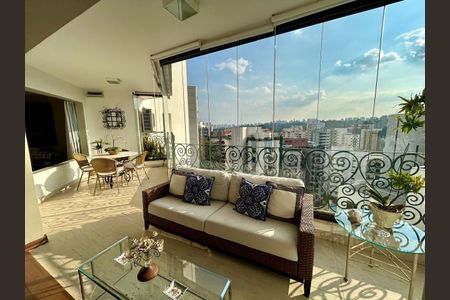 Apartamento à venda com 290m², 4 quartos e 3 vagas