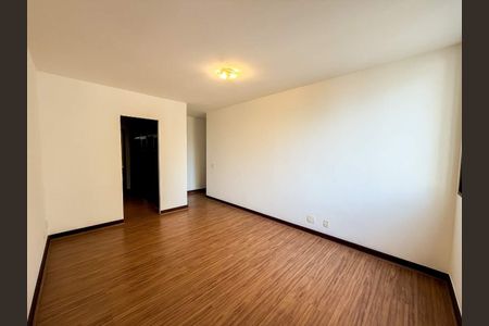 Apartamento à venda com 294m², 4 quartos e 4 vagas