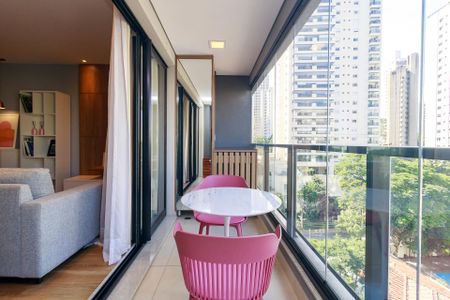 Studio - Varanda de kitnet/studio para alugar com 1 quarto, 40m² em Campo Belo, São Paulo