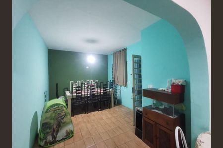 Casa à venda com 2 quartos, 125m² em Vila Barros, Guarulhos