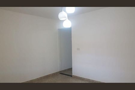 Casa à venda com 4 quartos, 135m² em Jardim das Acacias, Guarulhos