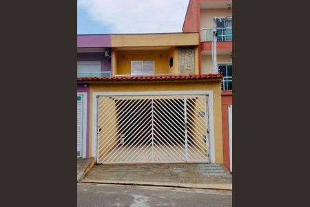 Casa à venda com 136m², 3 quartos e 4 vagas