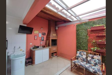 Casa à venda com 128m², 3 quartos e 4 vagas