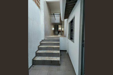 Casa à venda com 1 quarto, 125m² em Vila Aquilino, Santo André