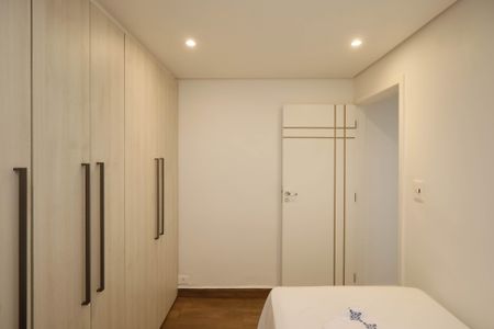 Quarto 2 de apartamento à venda com 2 quartos, 51m² em Vila Irmaos Arnoni, São Paulo