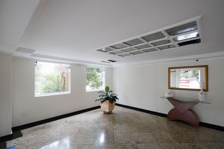 Apartamento à venda com 51m², 2 quartos e 1 vaga Apartamento à venda com 51m², 2 quartos e 1 vagaHall Social