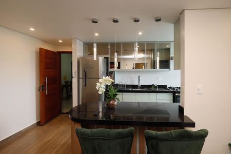 Apartamento à venda com 51m², 2 quartos e 1 vaga Apartamento à venda com 51m², 2 quartos e 1 vagaCozinha - Armários