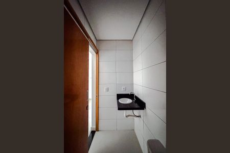 Apartamento para alugar com 41m², 2 quartos e sem vaga Apartamento para alugar com 41m², 2 quartos e sem vagaBanheiro