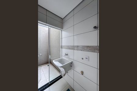Apartamento para alugar com 41m², 2 quartos e sem vaga Apartamento para alugar com 41m², 2 quartos e sem vagaÁrea de Serviço