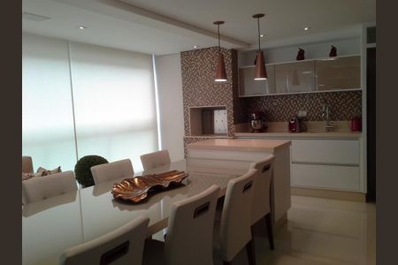 Apartamento à venda com 3 quartos, 165m² em Jardim Barbosa, Guarulhos
