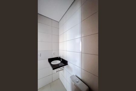 Apartamento para alugar com 41m², 2 quartos e sem vaga Apartamento para alugar com 41m², 2 quartos e sem vagaBanheiro
