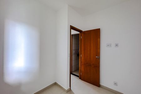 Quarto 1 de apartamento para alugar com 2 quartos, 41m² em Vila Carrão, São Paulo