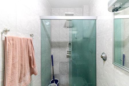 Banheiro de kitnet/studio para alugar com 1 quarto, 29m² em Vila Buarque, São Paulo
