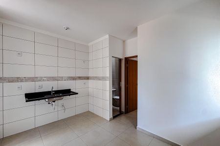 Apartamento à venda com 41m², 2 quartos e sem vaga Apartamento à venda com 41m², 2 quartos e sem vagaSala/Cozinha