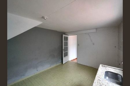 Casa à venda com 3 quartos, 250m² em Jardim Nova Taboao, Guarulhos