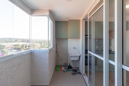 Sacada de apartamento para alugar com 2 quartos, 39m² em Vila Sul Americana, Carapicuíba