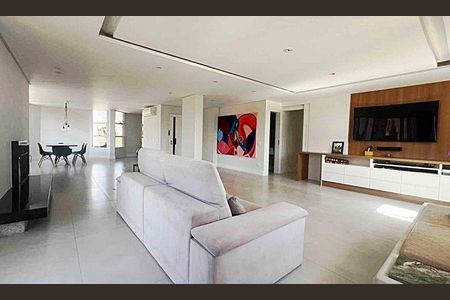 Apartamento à venda com 205m², 2 quartos e 3 vagas