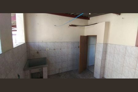 Casa à venda com 250m², 6 quartos e 4 vagas