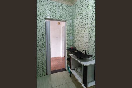 Casa para alugar com 250m², 2 quartos e 2 vagasBanheiro