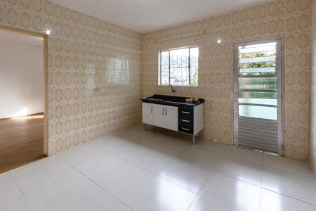Casa para alugar com 250m², 2 quartos e 2 vagasCozinha