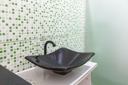 Casa para alugar com 250m², 2 quartos e 2 vagasBanheiro