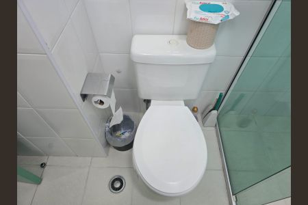 Apartamento à venda com 145m², 4 quartos e 3 vagas Apartamento à venda com 145m², 4 quartos e 3 vagasBanheiro Social