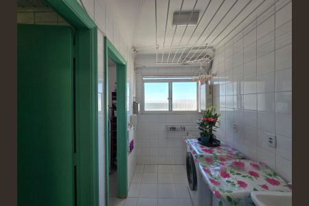 Apartamento à venda com 145m², 4 quartos e 3 vagas Apartamento à venda com 145m², 4 quartos e 3 vagasÁrea de Serviço