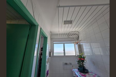 Apartamento à venda com 145m², 4 quartos e 3 vagas Apartamento à venda com 145m², 4 quartos e 3 vagasÁrea de Serviço
