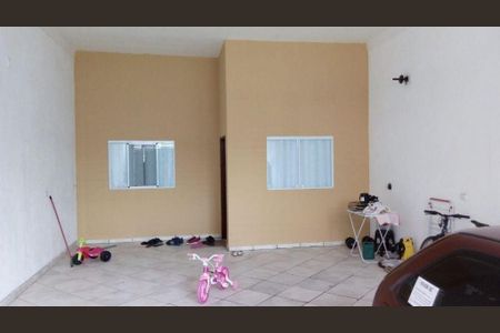 Casa à venda com 150m², 2 quartos e 3 vagas