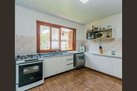 Cozinha de casa para alugar com 2 quartos, 98m² em Lomba do Pinheiro, Porto Alegre