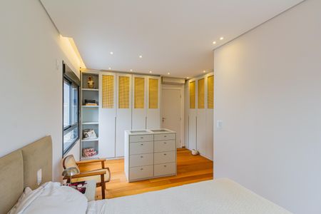 Suíte de apartamento para alugar com 1 quarto, 71m² em Jardim das Acacias, São Paulo