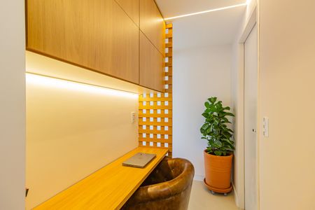 Apartamento para alugar com 71m², 1 quarto e 1 vagaEscritório