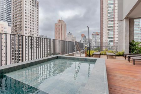 Apartamento para alugar com 71m², 1 quarto e 1 vagaÁrea comum - Piscina