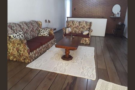 Casa à venda com 3 quartos, 180m² em Vila Alvinopolis, São Bernardo do Campo