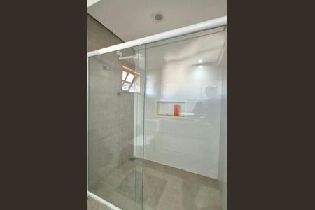 Casa à venda com 200m², 5 quartos e 5 vagasBanheiro da Suíte