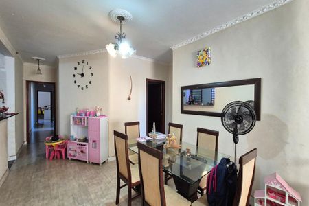 Casa à venda com 200m², 5 quartos e 5 vagasSala de Jantar