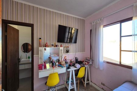 Casa à venda com 200m², 5 quartos e 5 vagasQuarto 2 - Suíte