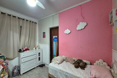 Casa à venda com 200m², 5 quartos e 5 vagasQuarto 3 - Suíte
