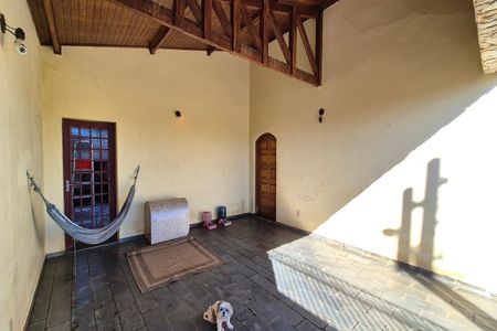 Casa à venda com 200m², 5 quartos e 5 vagasGaragem 