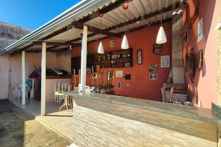 Casa à venda com 200m², 5 quartos e 5 vagasÁrea comum - Churrasqueira