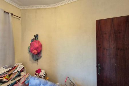 Casa à venda com 200m², 5 quartos e 5 vagasQuarto 5 