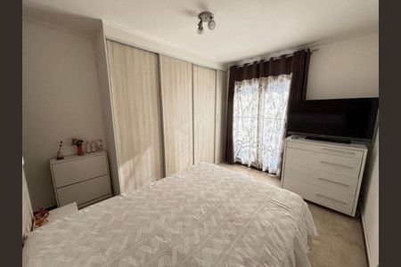 Casa à venda com 4 quartos, 209m² em Jardim Santa Mena, Guarulhos