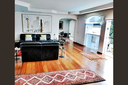 Casa à venda com 4 quartos, 685m² em Vila Ida, São Paulo