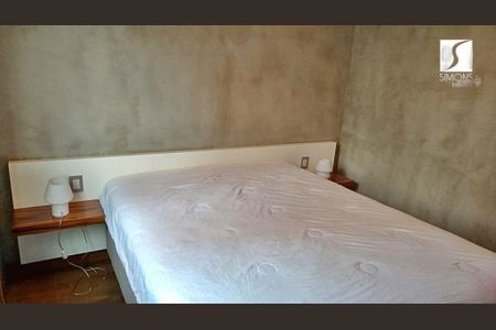 Apartamento à venda com 84m², 1 quarto e 1 vaga