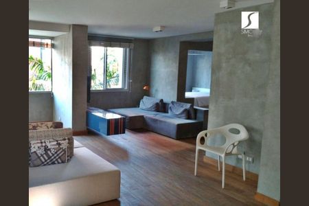 Apartamento à venda com 84m², 1 quarto e 1 vaga